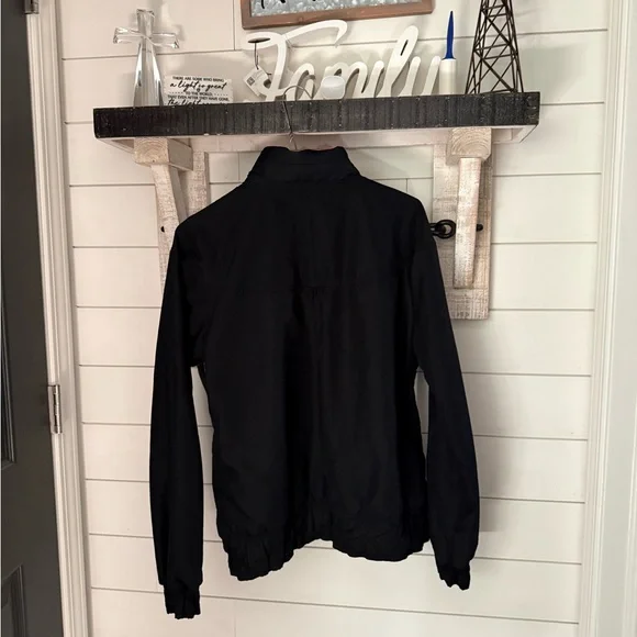 Nike Black Reversible Jacket
🚭 - Picture 5 of 7